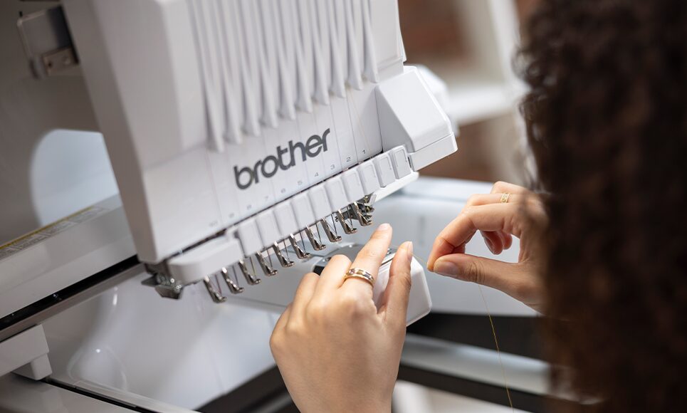 MACHINE A BRODER SEMI PRO 10 AIGUILLES BROTHER PR1060W – Image 2