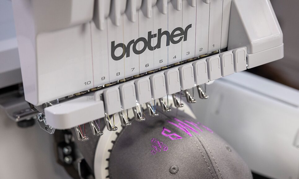 MACHINE A BRODER SEMI PRO 10 AIGUILLES BROTHER PR1060W – Image 4